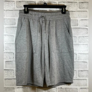 Boy’s Threads 4 Thought gray shorts size 18